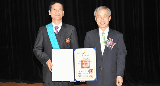 Este año Autonics recibió el Premio Industrial de la Torre Dorada